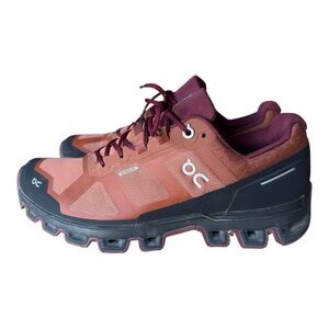 On Cloudventure Waterproof Shoes, Women’s size 8